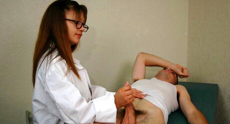 Curious american milf Destiny Summers banged hard after hot cock suck 